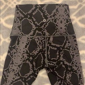 Lululemon Snakeskin Leggings